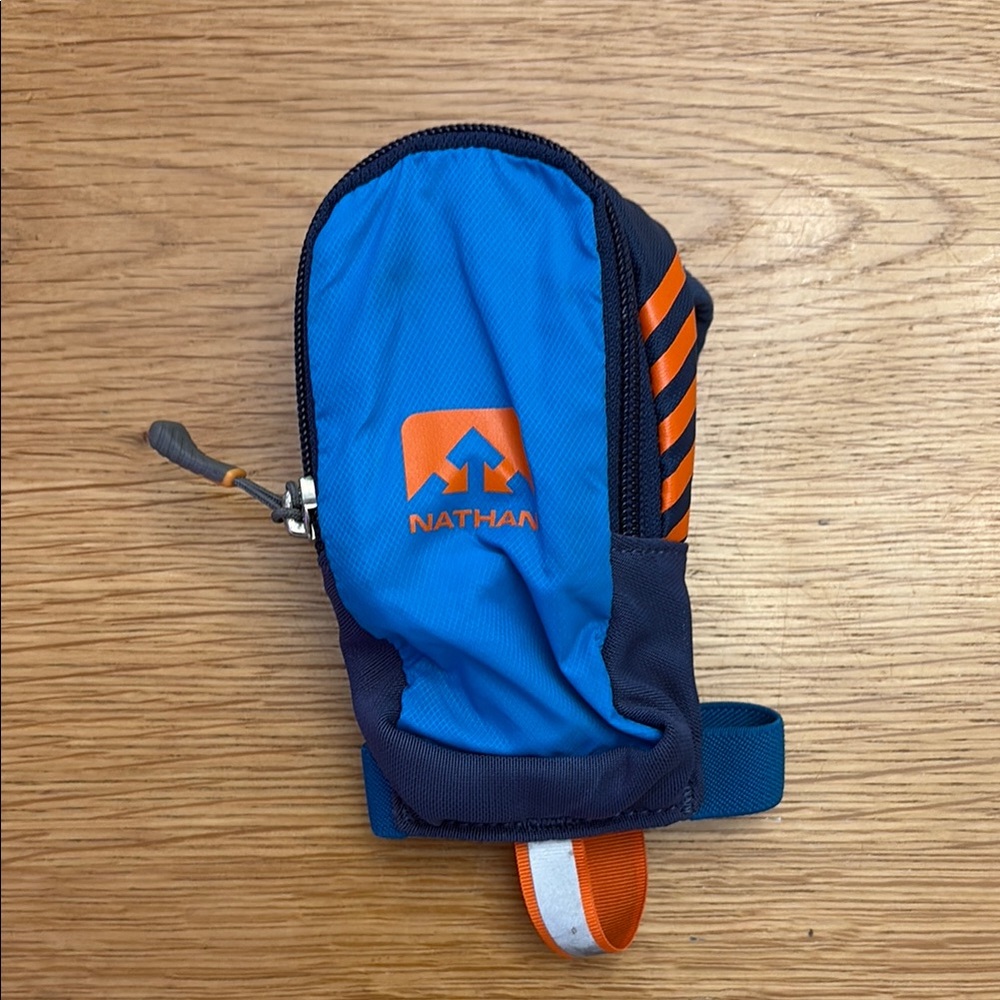 Nathan Running Handheld Waterbottle holder